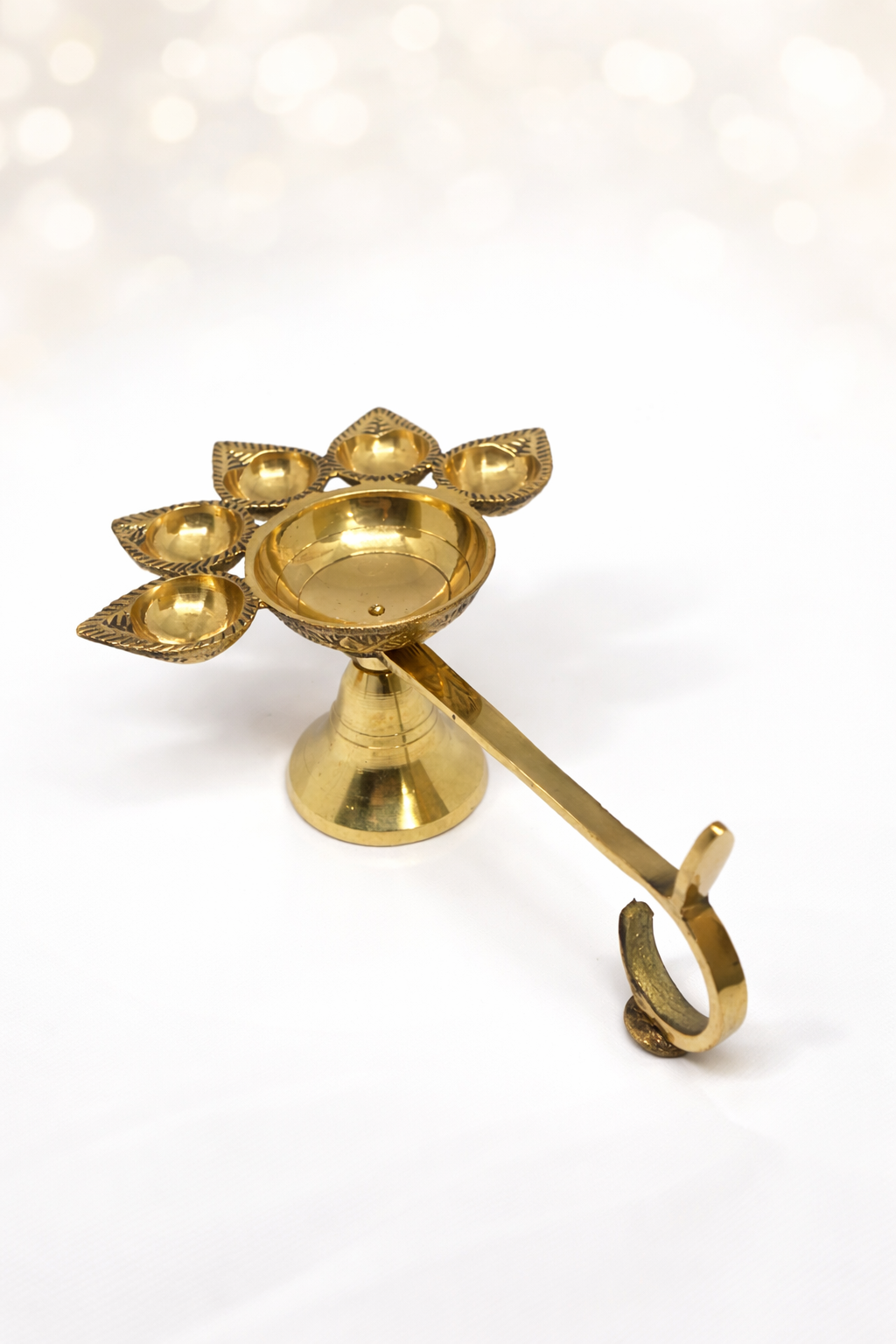 PeetalKraft Big Brass Panch Aarti Diya 5 Wick Handle Lamp For Puja Rituals Small